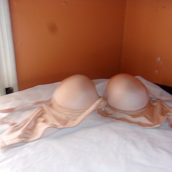 Youmita Nude Push Up 36C Bra w/ Multiway Straps NWT - Picture 9 of 10